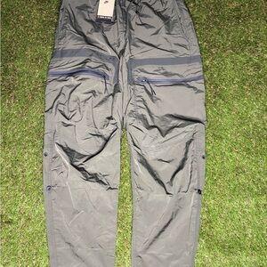 Nike Men’s Tech Woven Cargo HJ2940-355 Size Small